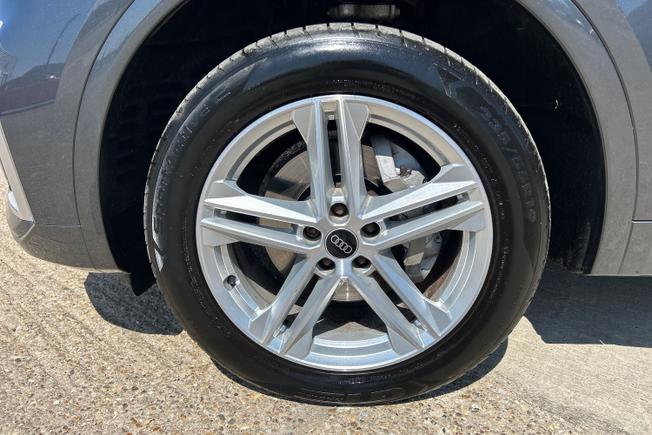 AUDI Q5 Photo 26