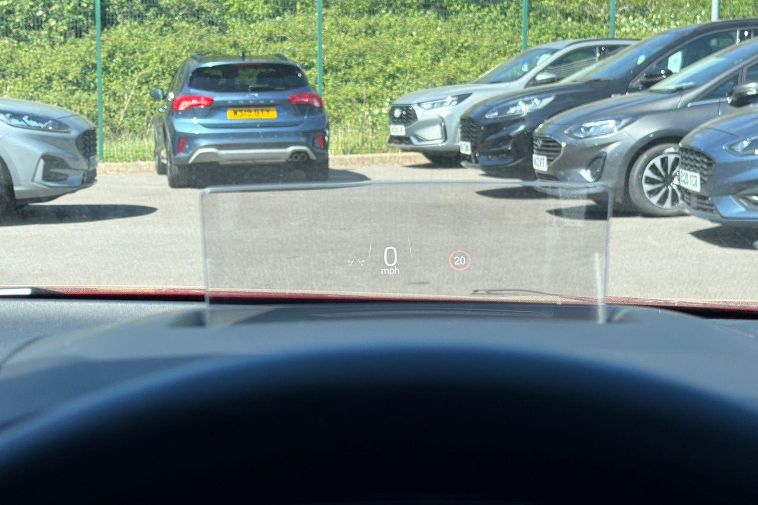 Ford FOCUS Photo 32