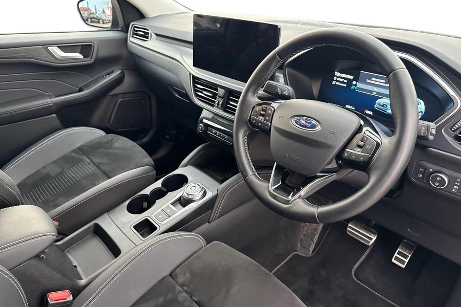 Ford Kuga Photo autoimg-51c8ce77d0686acb0d2cbc7aa91a4759b1c9d8b7.jpg