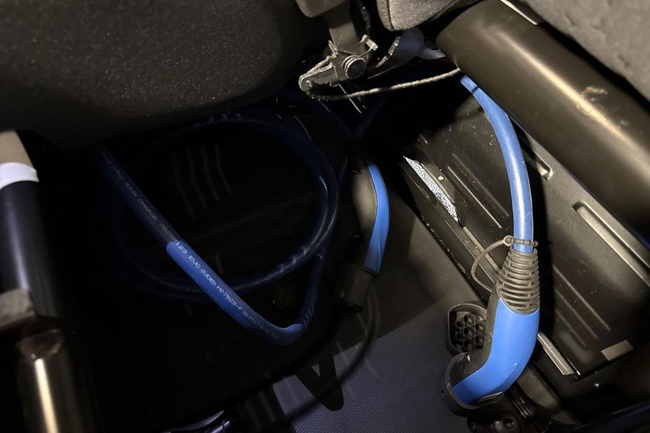 Used Ford E-TRANSIT CUSTOM WR75JGV 39