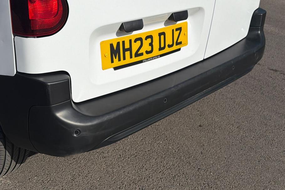 Used Citroen Berlingo MH23DJZ 17