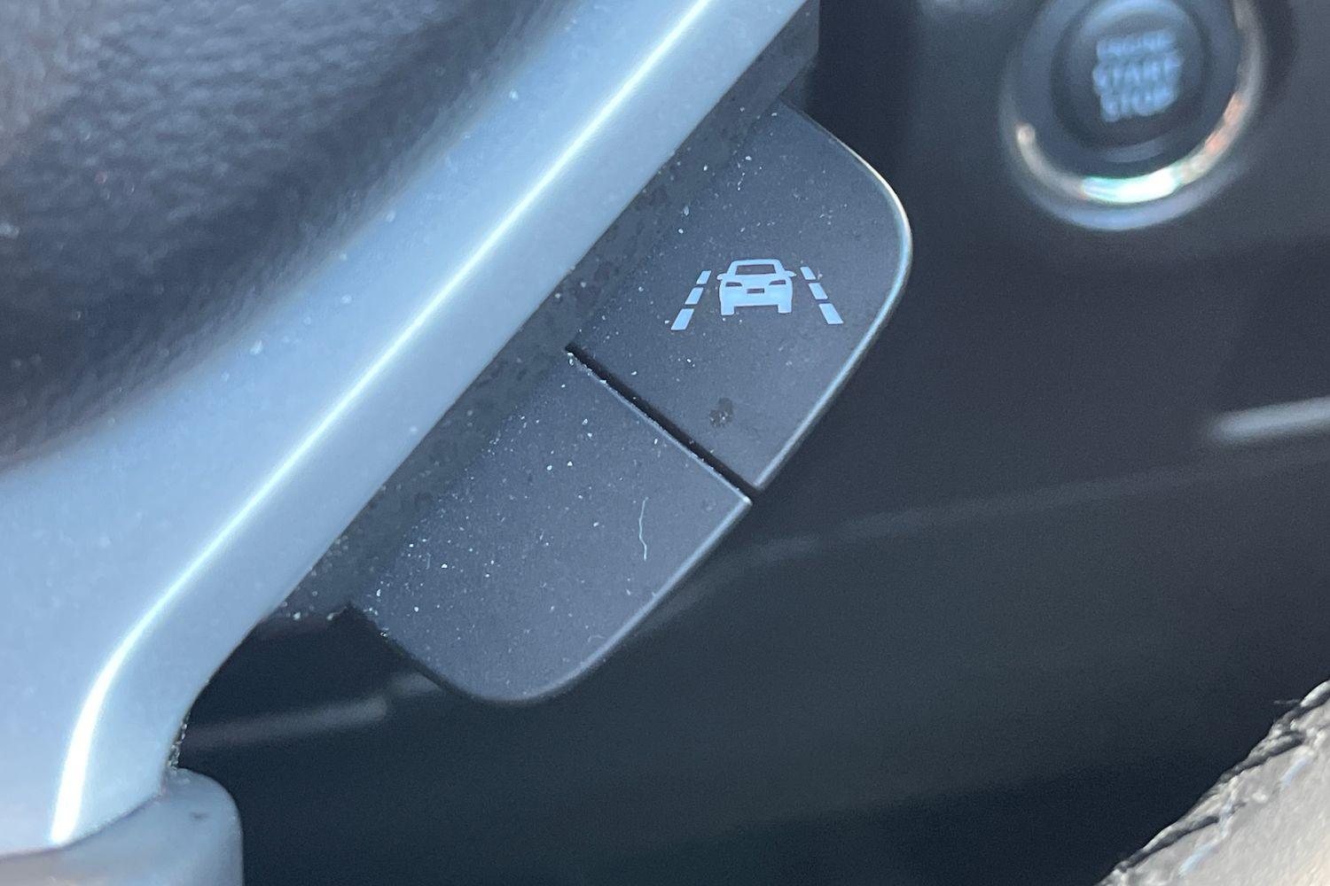 Suzuki S-CROSS Photo 31