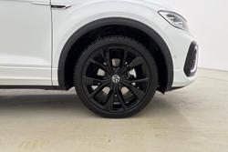 VOLKSWAGEN T-Roc Photo 5