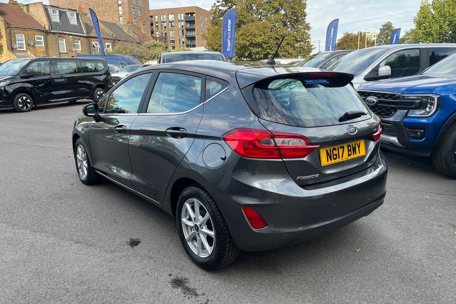 Ford FIESTA Photo autoimg-51d5bb58ff380aadb1fc6fee8b60286477a82ced.jpg