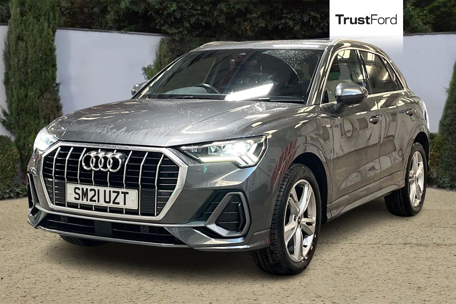 Audi Q3 Photo 4