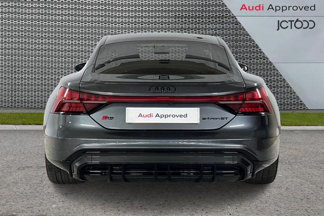 AUDI Rs E-Tron Gt Photo 7