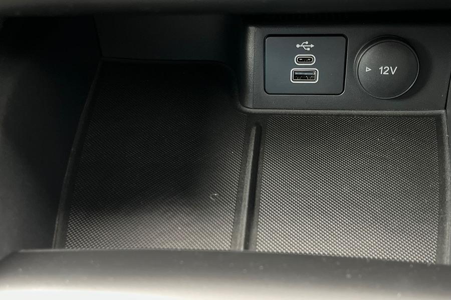 Ford FOCUS Photo autoimg-51db1659aeb29075b1992ccd7b40f243af314811.jpg
