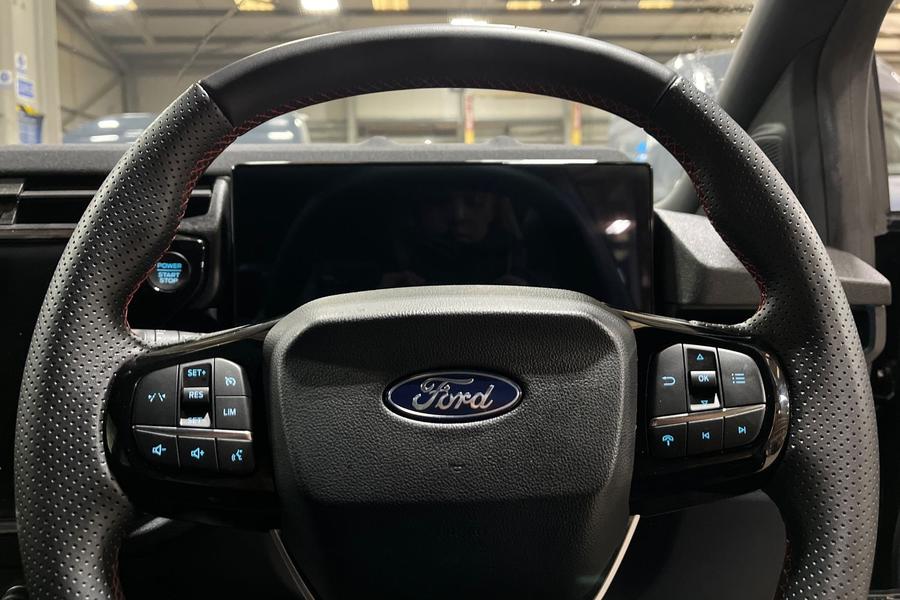 Ford PUMA Photo autoimg-51dd61e1fc91b0213f33a12a8df0f059a60fdf15.jpg