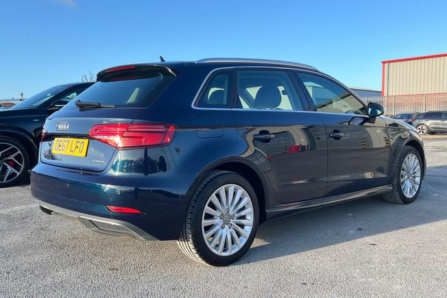 AUDI A3 Photo 59