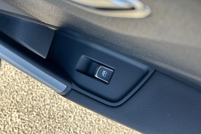 AUDI  Q2  Photo 44