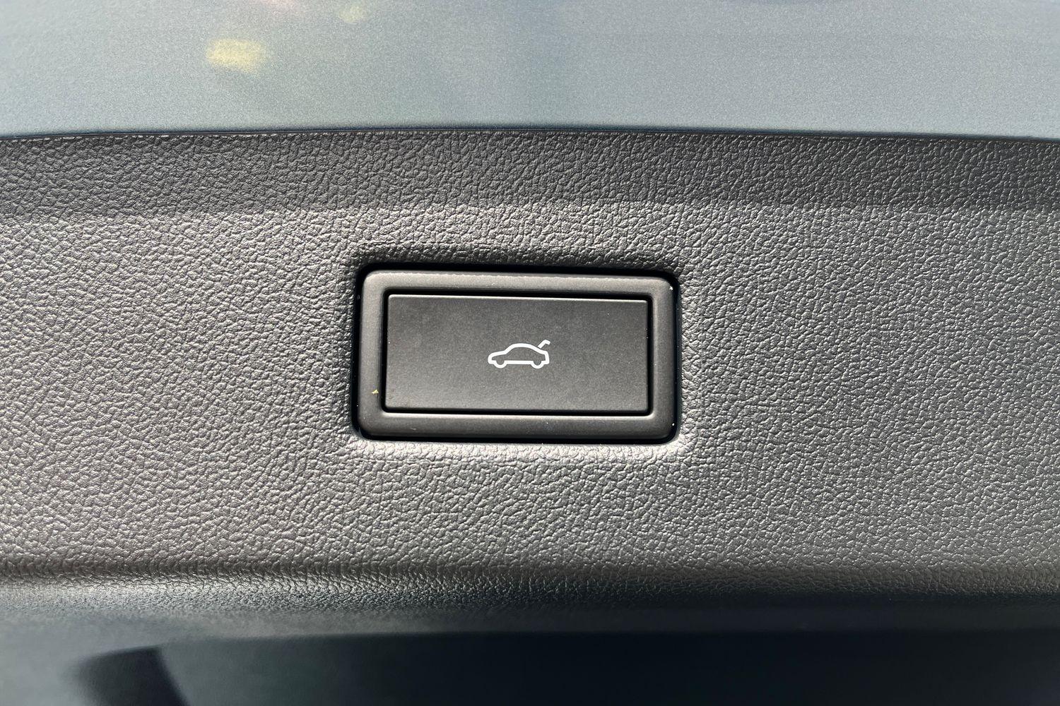 Ford Explorer Photo 35