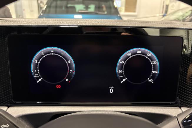 VOLKSWAGEN Tiguan Photo 15