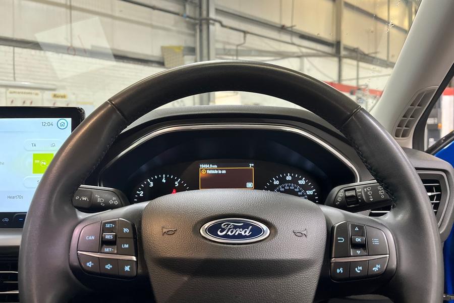 Ford FOCUS Photo autoimg-51e3217cbd2342602dc6a21e18b387929e656414.jpg