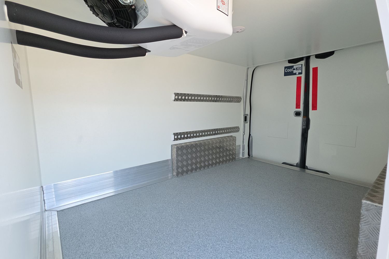 Ford Transit Custom Photo 3