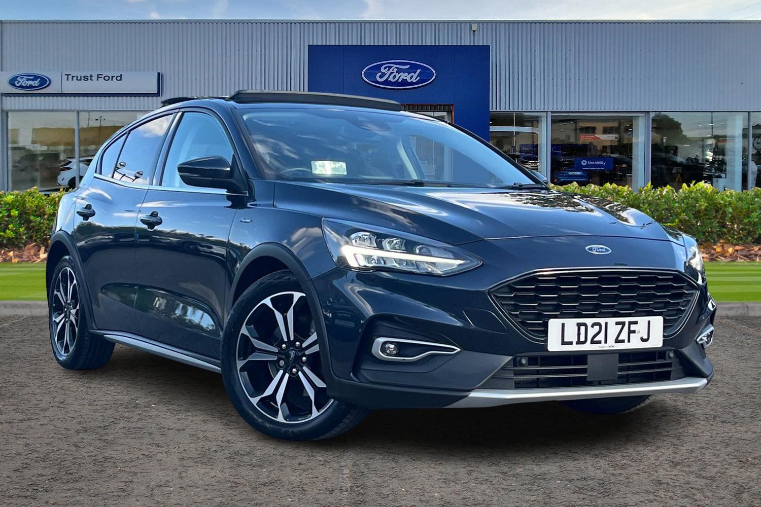 Ford Focus Photo 0