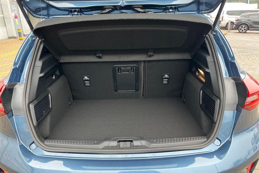 Ford Focus Photo autoimg-51e5a1b1e1d9c191d491411a1681f088151953f7.jpg