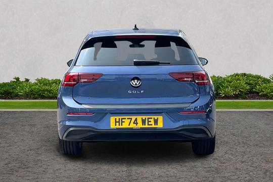Volkswagen Golf Photo autoimg-51e5d348a75ab9e0bbdfdd56e86d84e77f2eedb9.jpg