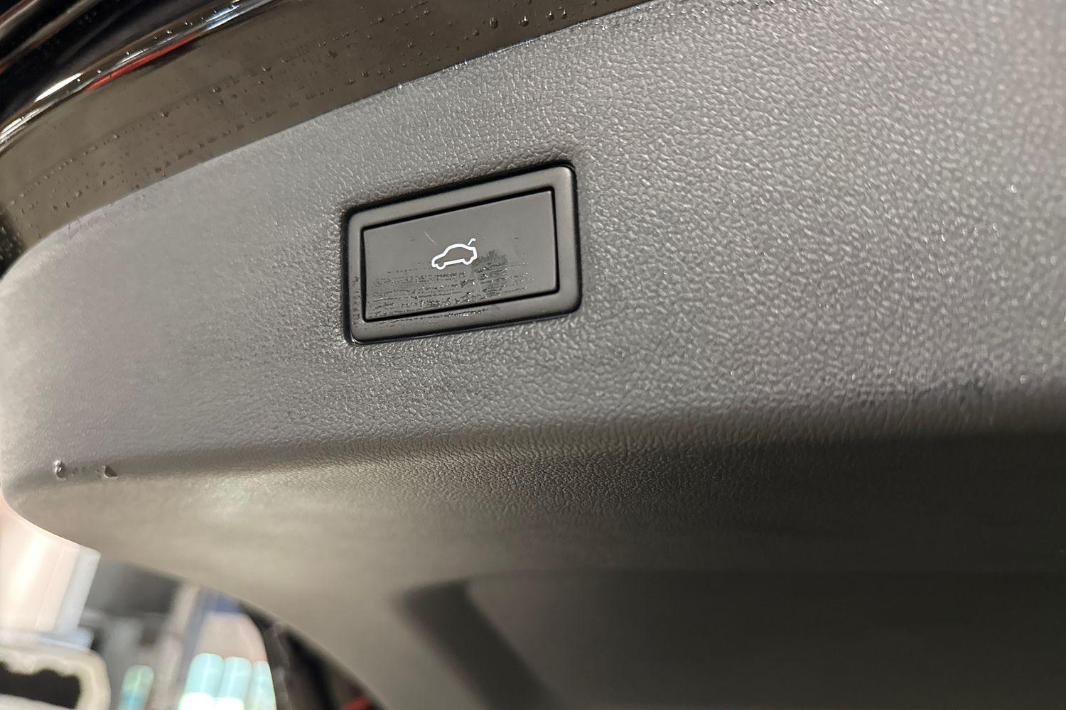 Ford Explorer Photo 23