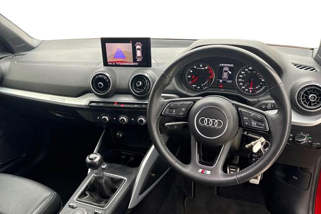 AUDI Q2 Photo 11