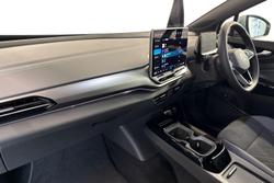 Volkswagen ID.4 Photo 2