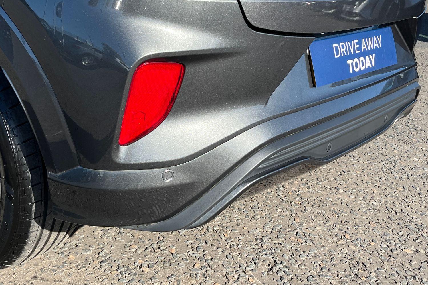 Ford PUMA Photo 23