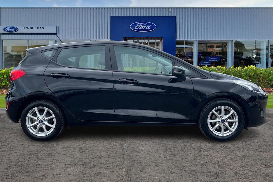 Ford FIESTA Photo autoimg-51f72adb7931752d35bcf16debed1c4539d65add.jpg