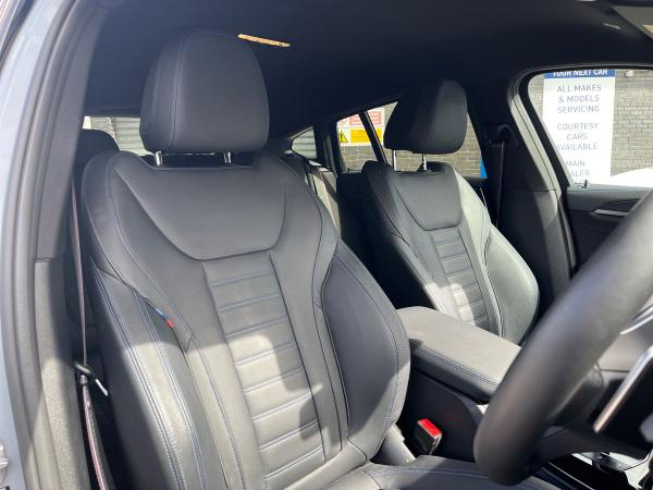BMW X4 Photo autoimg-51f932d8f94e5682514a4256a85f4f105d8a597a.jpg