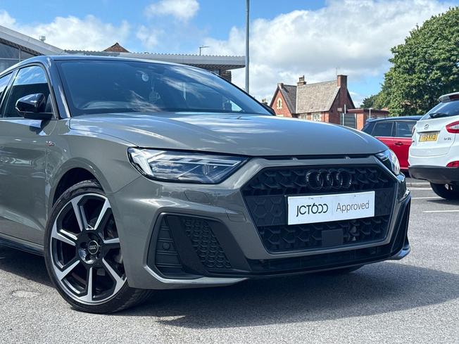 AUDI A1 Photo 25