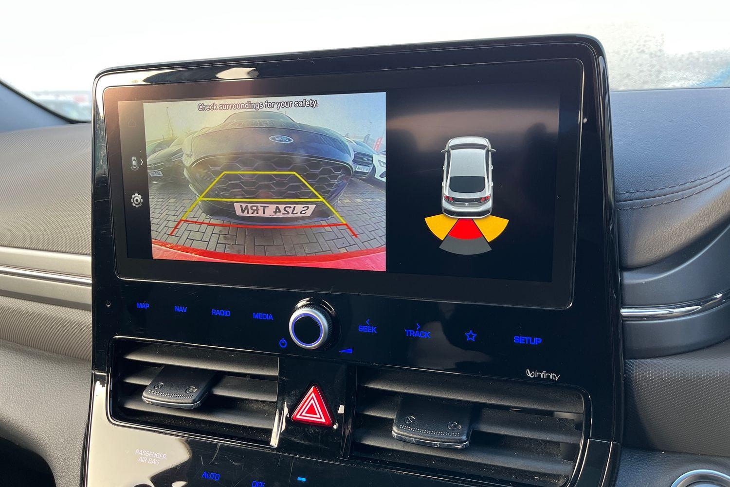 Hyundai IONIQ Photo 23