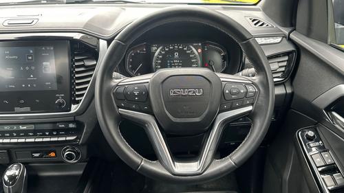Isuzu D-Max Photo autoimg-51ff5786cd996060ab36190a19a50bd5d51ed8f9.jpg