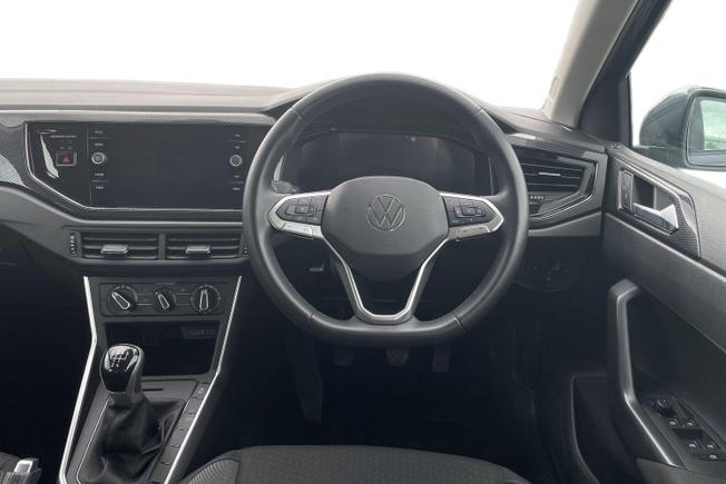 VOLKSWAGEN Polo Photo 11