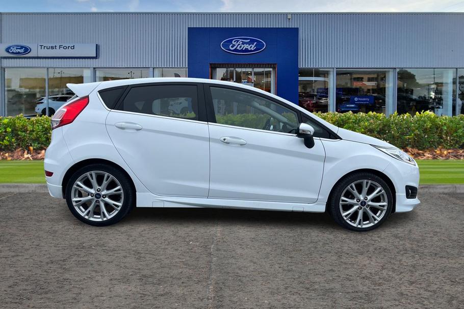 Used FORD FIESTA 3
