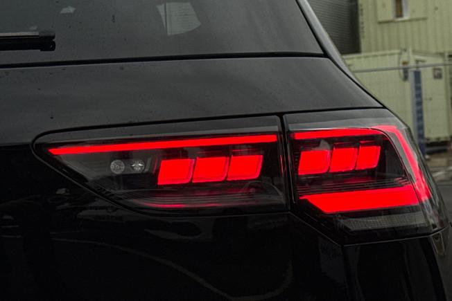 Volkswagen Golf Photo 45