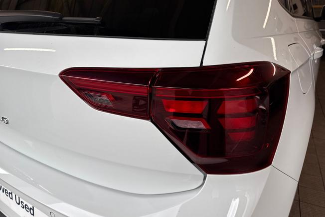 VOLKSWAGEN Polo Photo 18