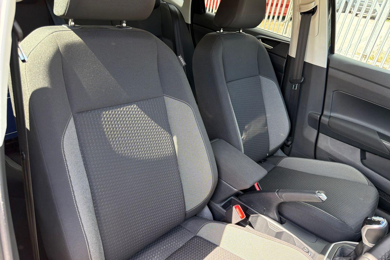 Volkswagen POLO Photo 16