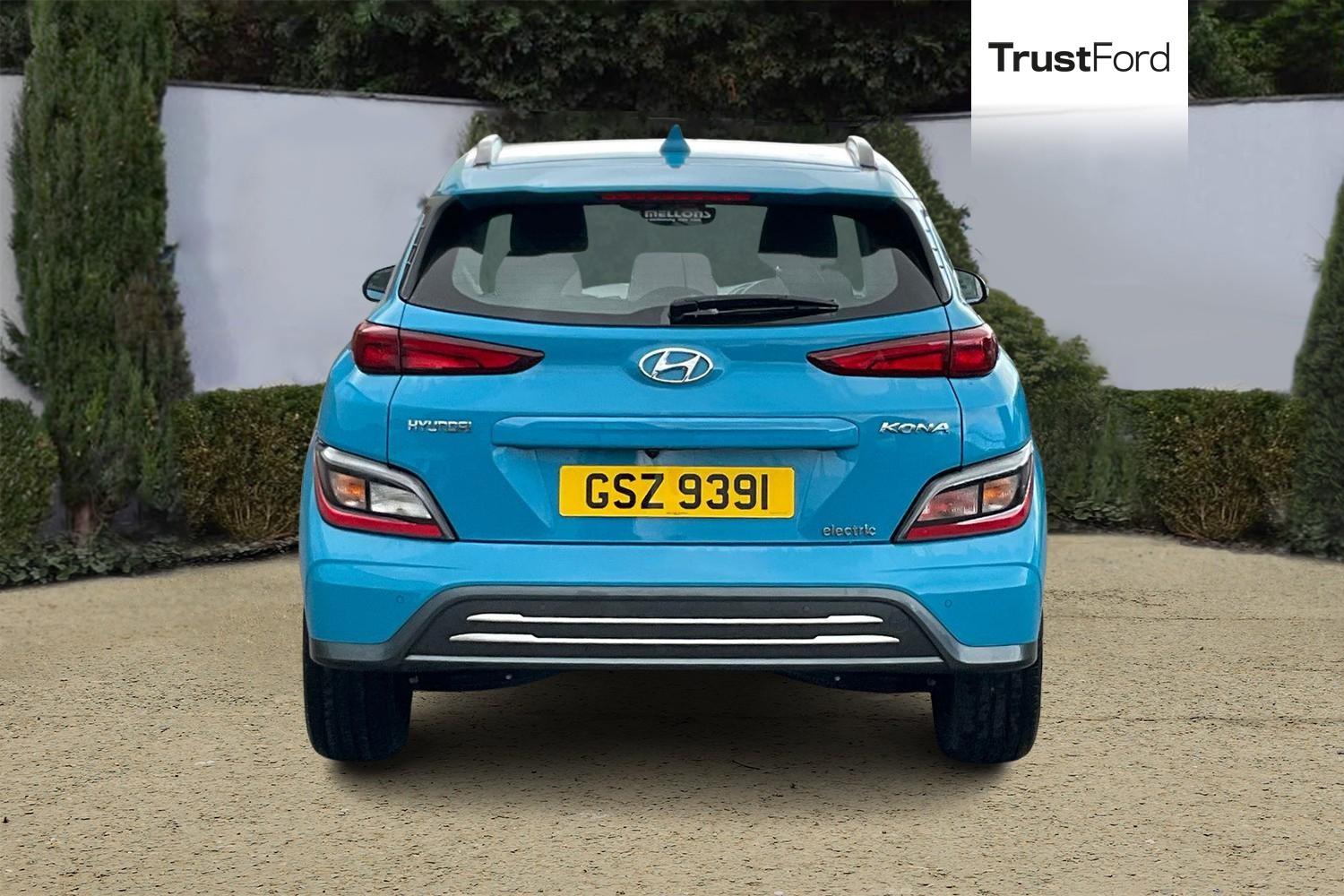 Hyundai KONA Photo 6