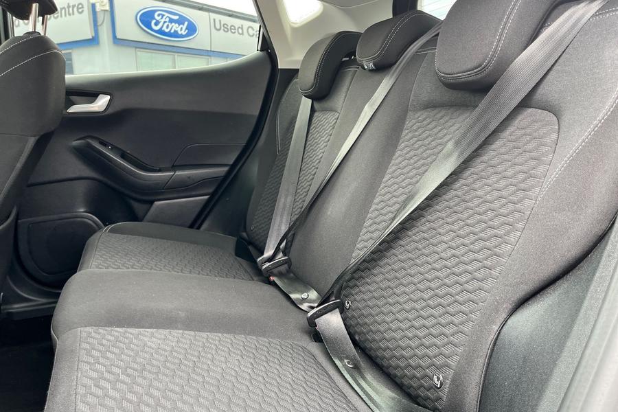 Ford FIESTA Photo autoimg-5214becf7f1695b336625163907925307db7b3da.jpg