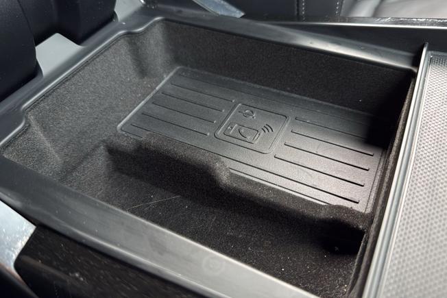 AUDI Q7 Photo 32