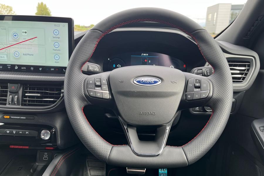 Ford KUGA Photo autoimg-52151f177fb51e198a47ec1f17eeadffa51000c1.jpg