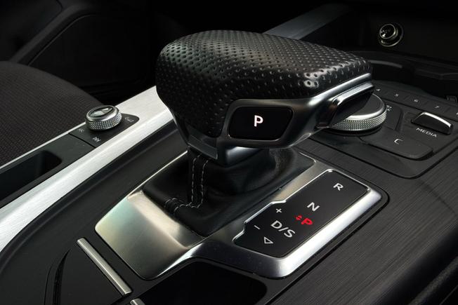 Audi A4 Avant Photo 22