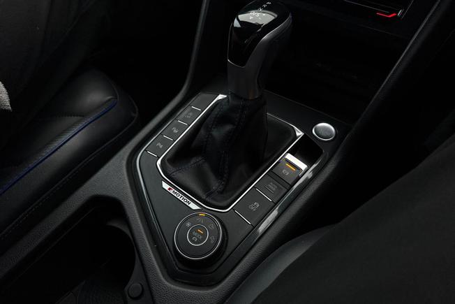 VOLKSWAGEN Tiguan Photo 35
