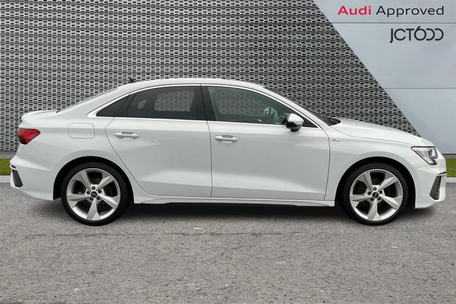 AUDI A3 Photo 4