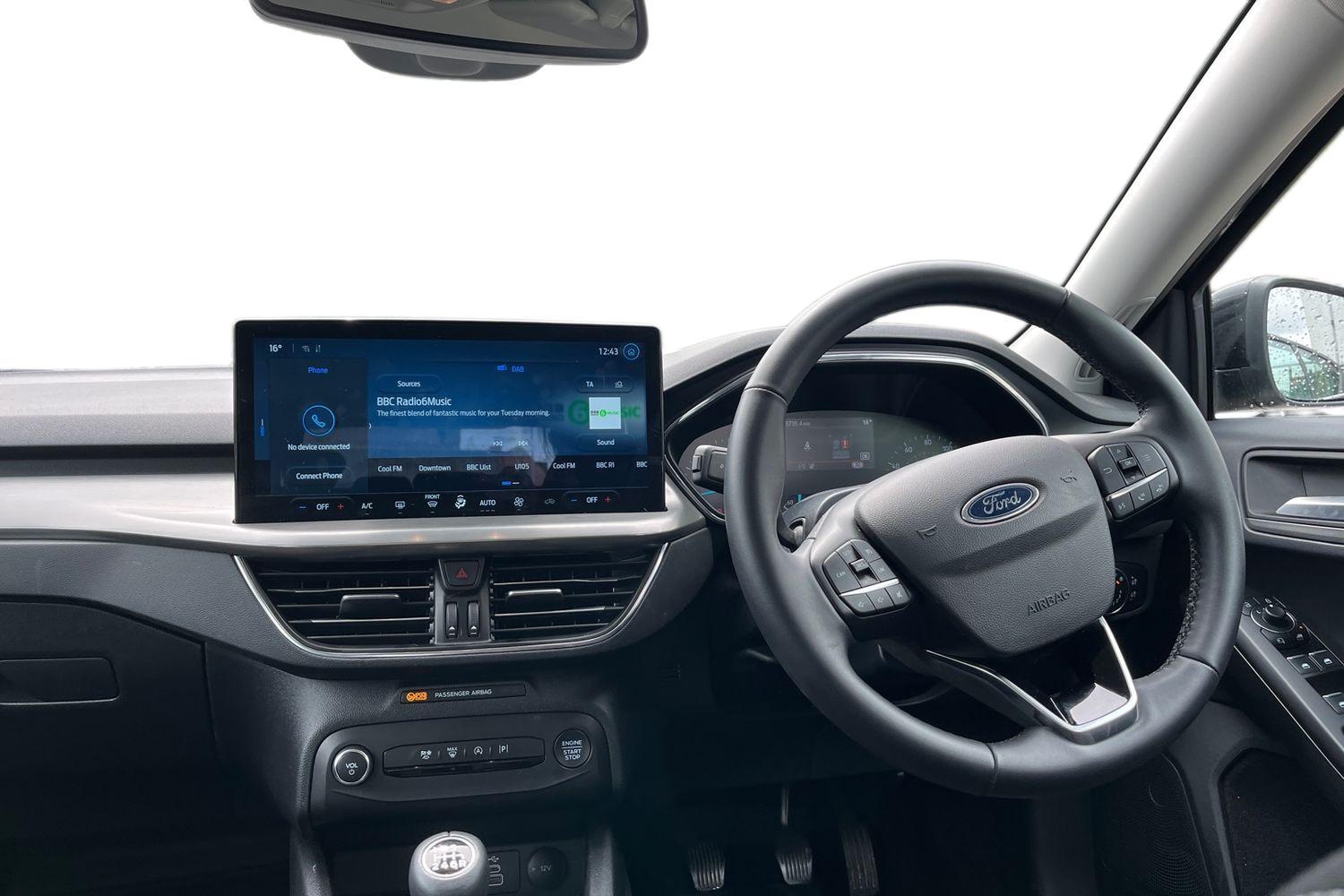 Ford FOCUS Photo 9