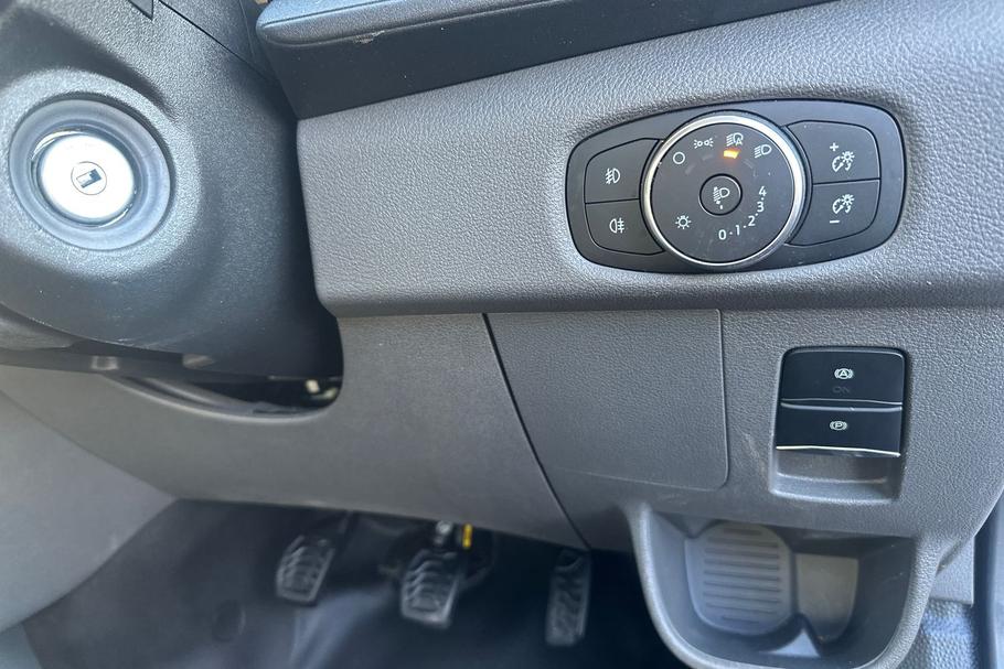 Used Ford TRANSIT WR25CKO 17