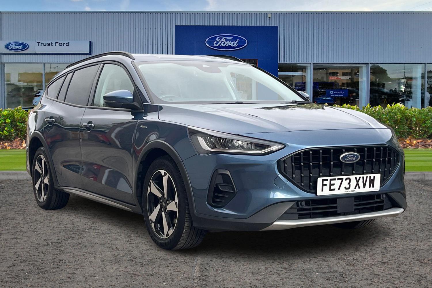 Ford FOCUS Photo 0