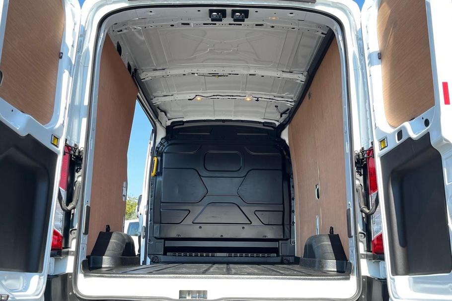 Used FORD E-TRANSIT YS24OAX 11