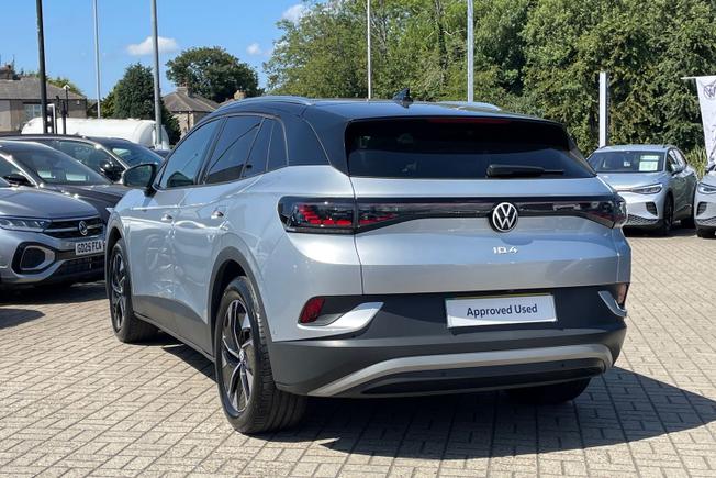 VOLKSWAGEN ID.4 Photo 31