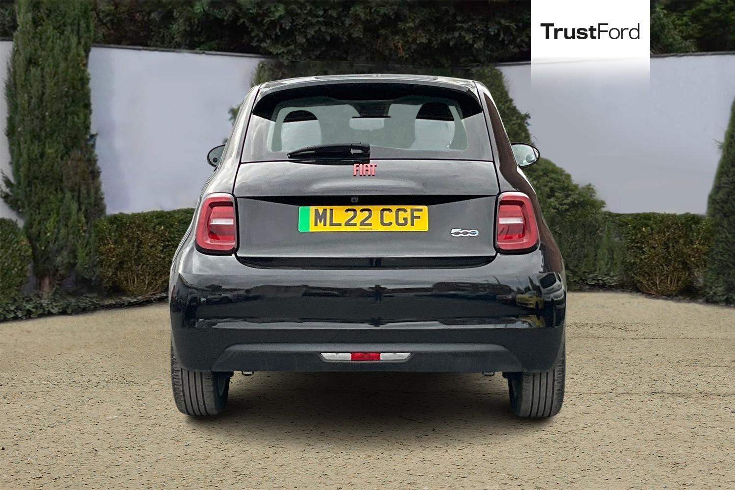 Fiat 500e Photo 6