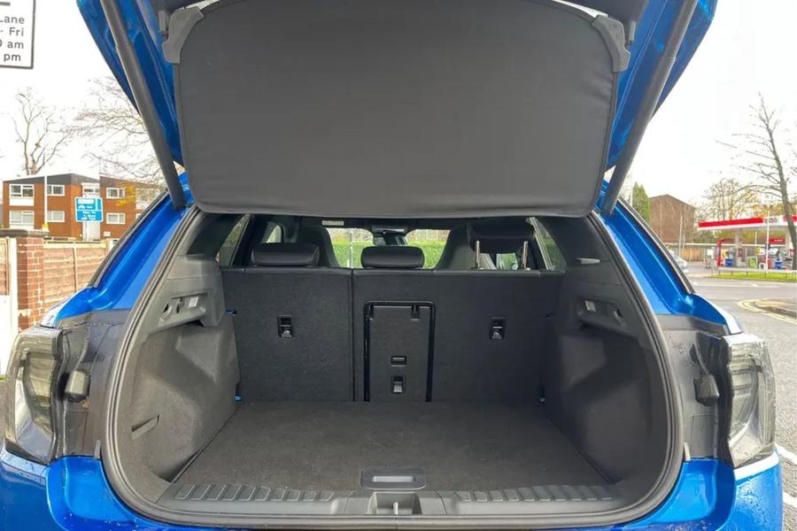 Ford Explorer Photo autoimg-52343ad8ba417b11cc0ebbaeae0bd21a81175d77.jpg