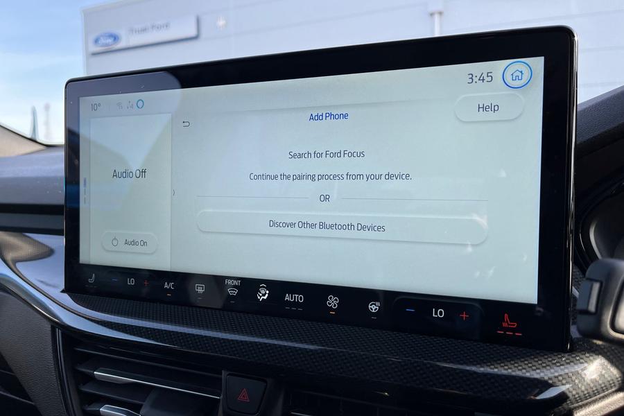 Ford Focus Photo autoimg-5234a36807496300f545d5c9d42fcbf99a3d1895.jpg